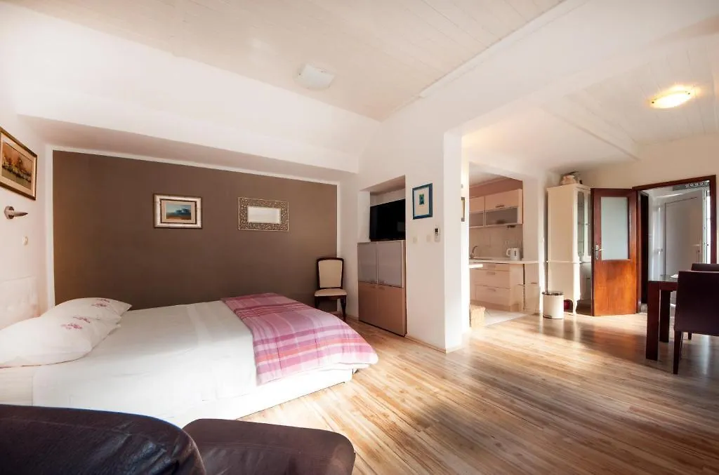 Bruno Split Centre Apartment&Room 0*,  Croatie
